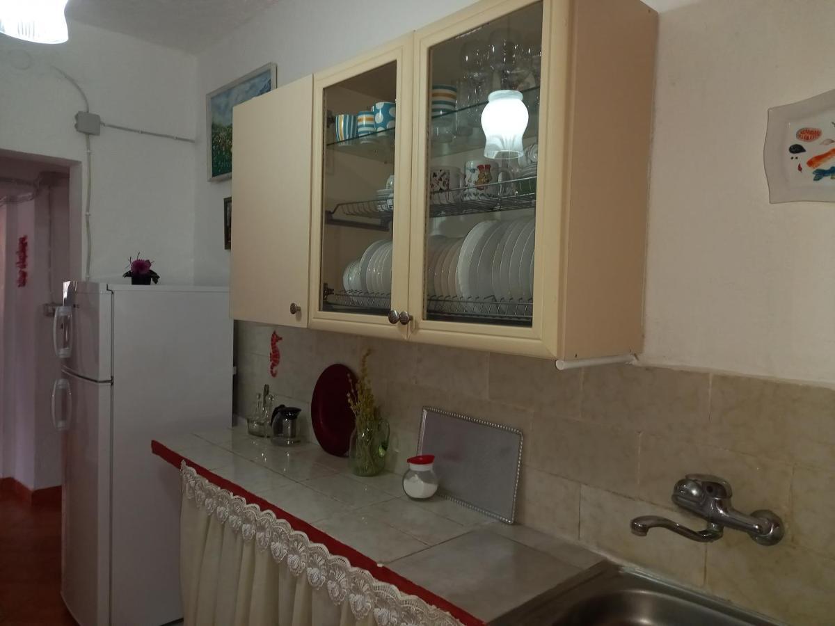 Vila Gjoka Himare Esterno foto