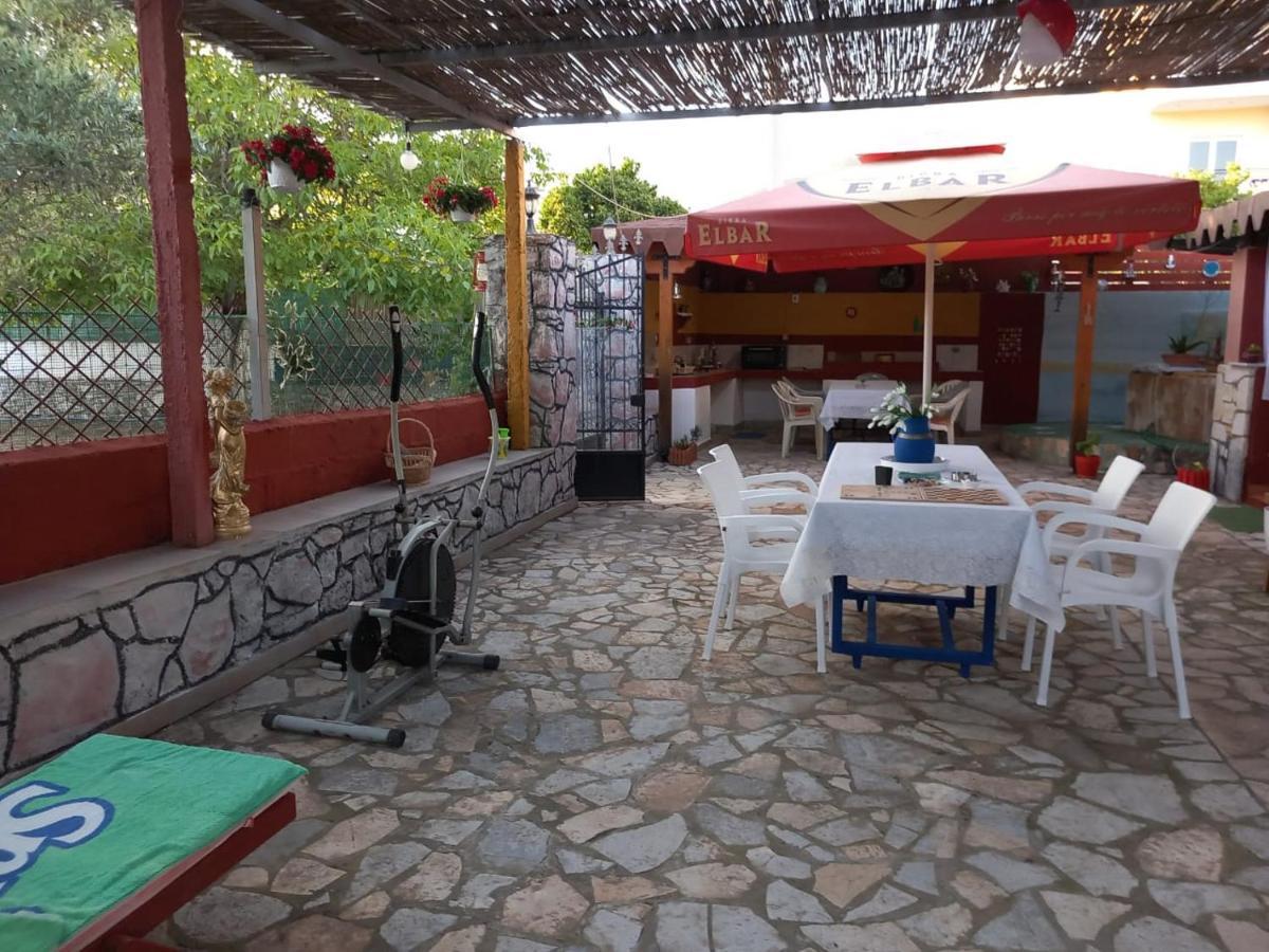 Vila Gjoka Himare Esterno foto