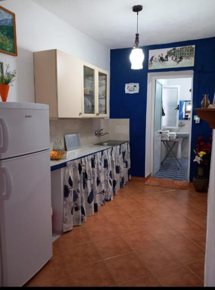 Vila Gjoka Himare Esterno foto